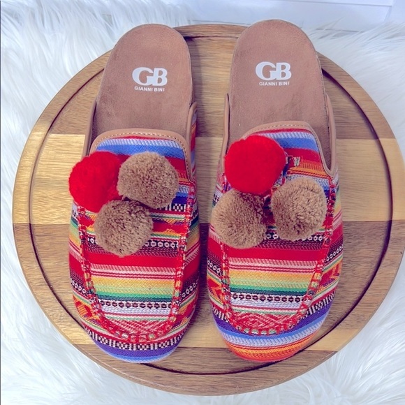 GB Gianni Bini l Aztec Multicolor Pom Pom Mule Sliders Slip On Colorful Sz. 9.5 - Picture 6 of 12